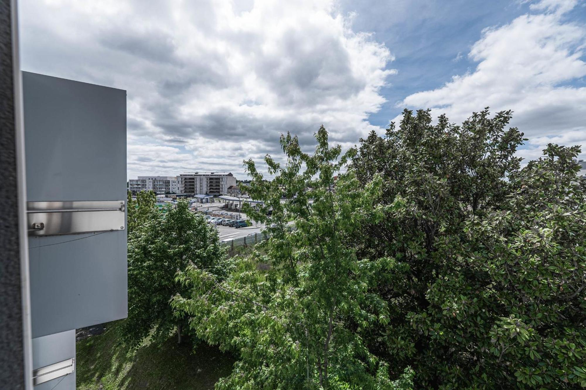 Studio Bordeaux Rive Droite Lormont Exterior photo